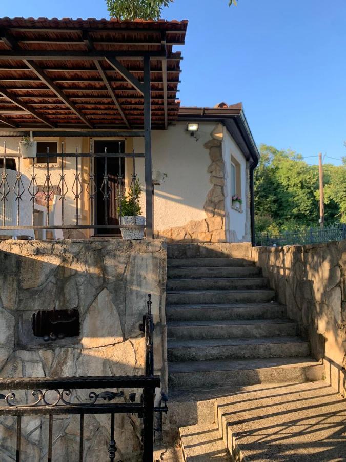 Kuca Za Iznajmljivanje Andrija Ljubuski Exterior photo